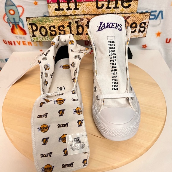 CONVERSE CTAS HI LAKERS BASKETBALL - Picture 11 of 12
